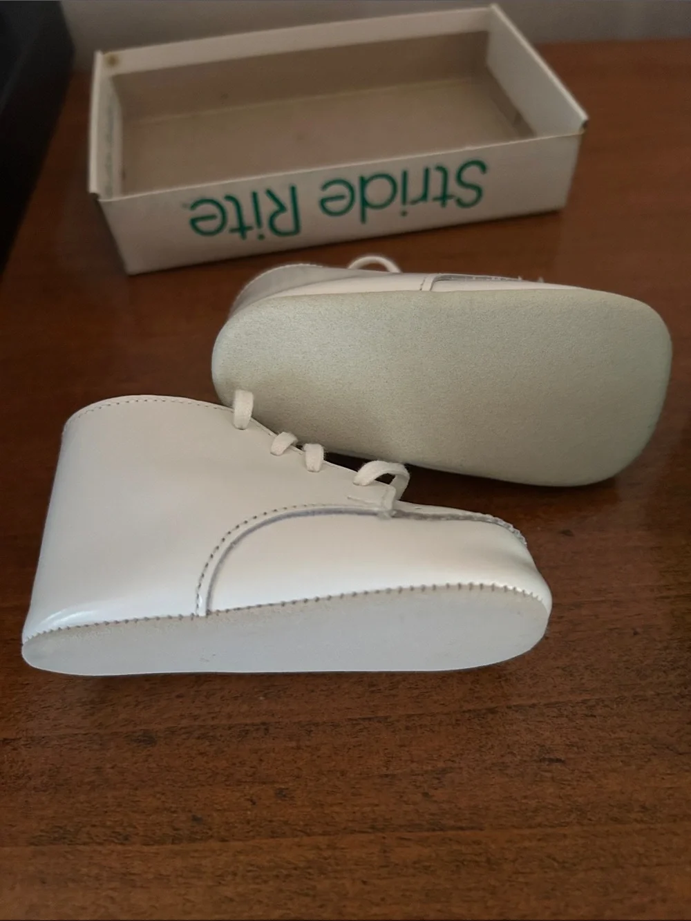 Vintage Stride Rite White Leather Lace-Up Baby Walkers